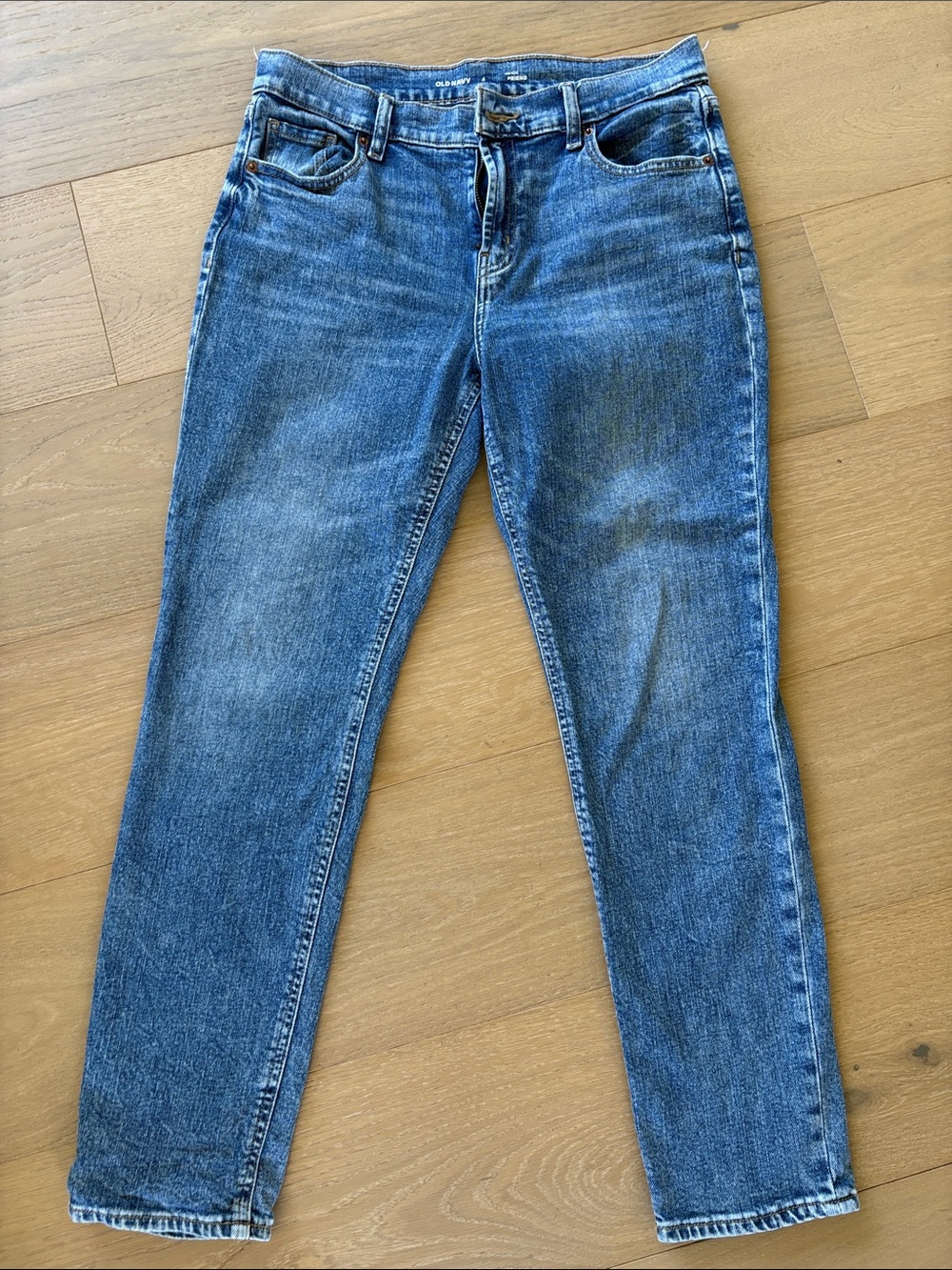 Like new Old Navy boyfriend Jeans